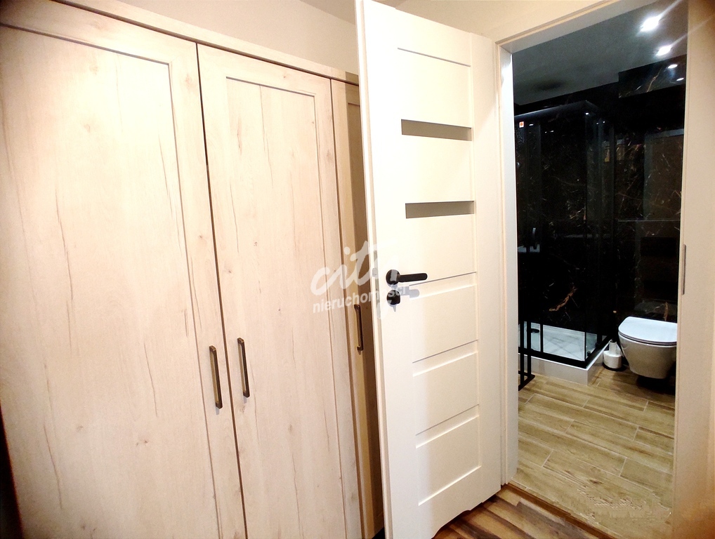 Nowoczesna kawalerka na wynajem – 2 windy (12)