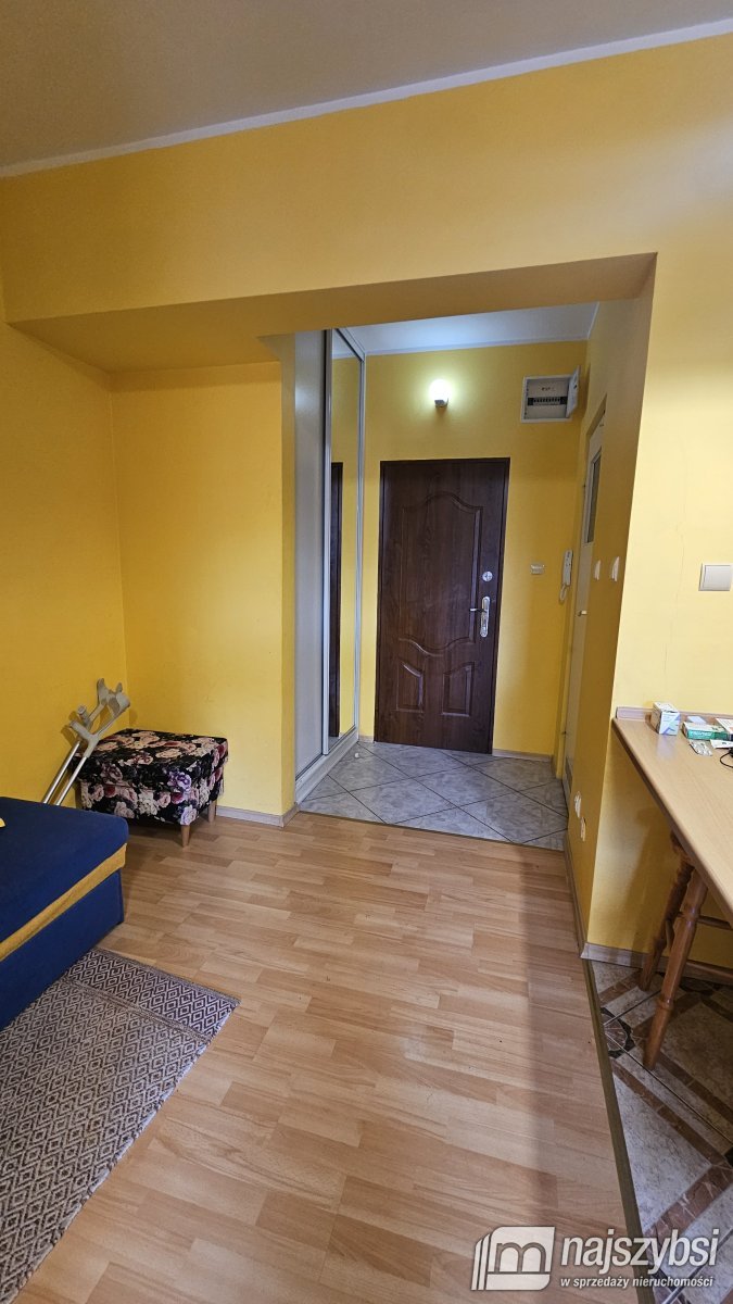 Mieszkanie 2 pokojowe z miejscem parkingowym (4)