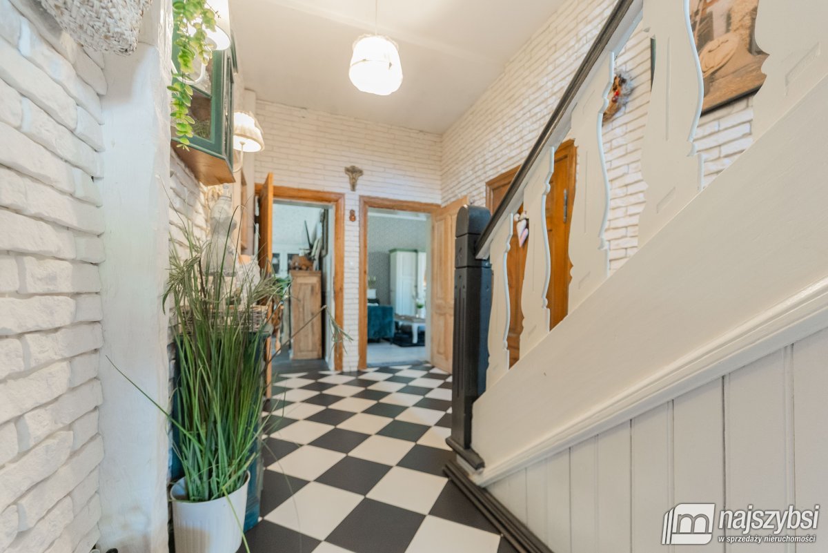 CHOSZCZNO - PIĘKNY RUSTYKALNY  DOM  (11)