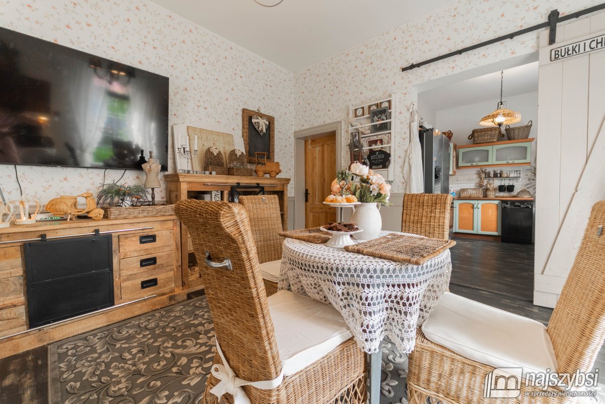 CHOSZCZNO - PIĘKNY RUSTYKALNY  DOM  (20)