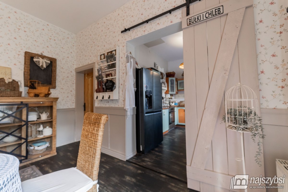 CHOSZCZNO - PIĘKNY RUSTYKALNY  DOM  (24)