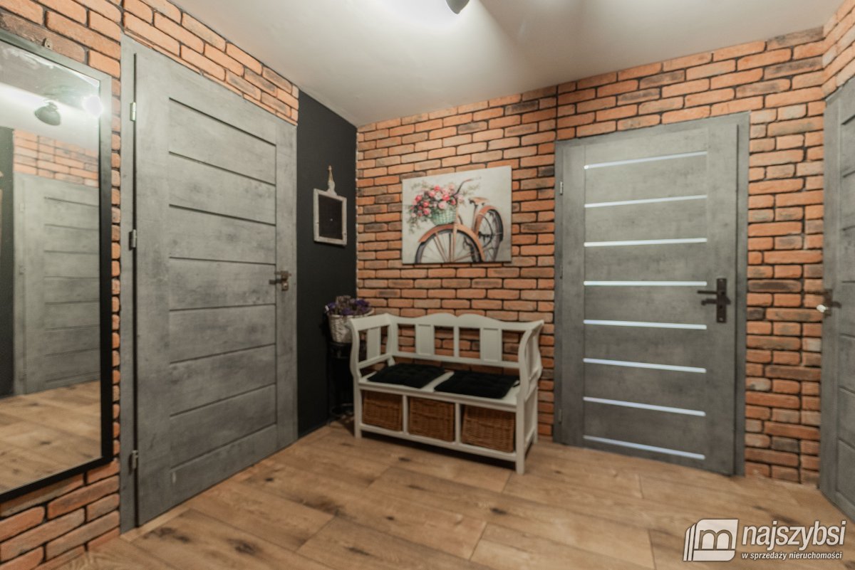 CHOSZCZNO - PIĘKNY RUSTYKALNY  DOM  (36)