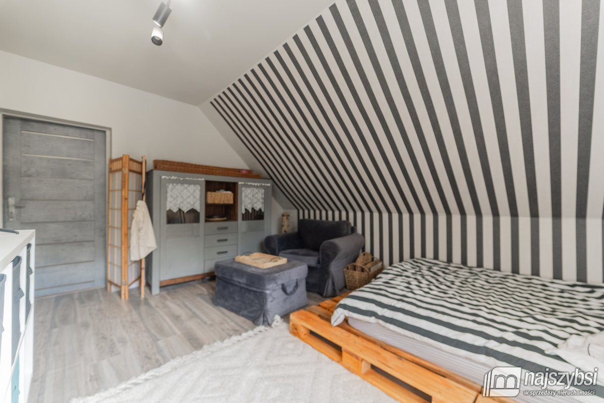 CHOSZCZNO - PIĘKNY RUSTYKALNY  DOM  (37)