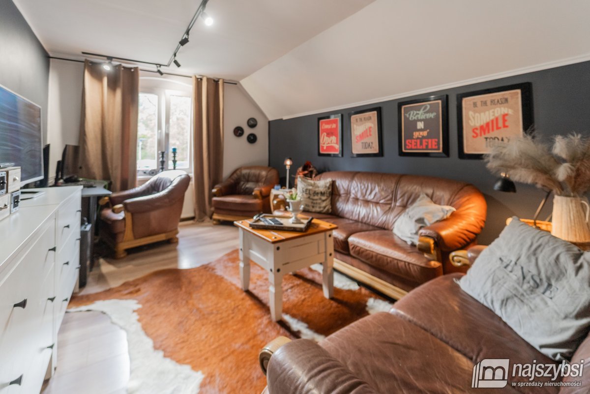 CHOSZCZNO - PIĘKNY RUSTYKALNY  DOM  (38)