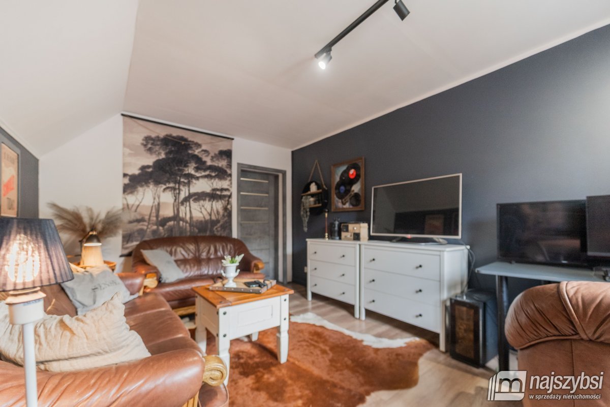 CHOSZCZNO - PIĘKNY RUSTYKALNY  DOM  (39)