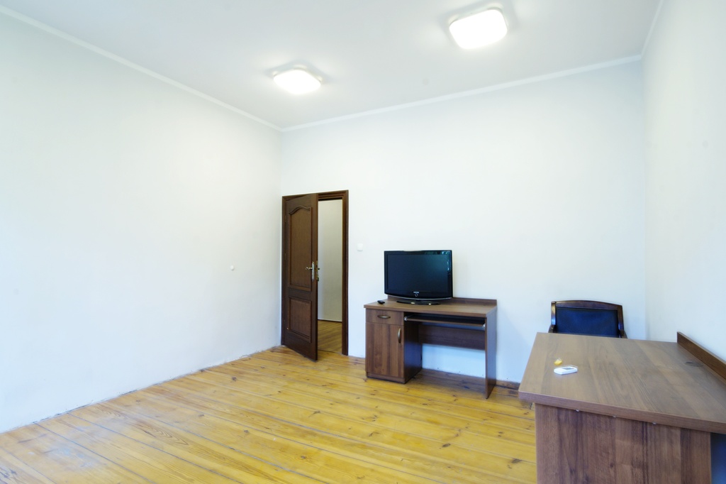 3 pokoje  125,54 m2, blisko Jasnych Błoni (8)