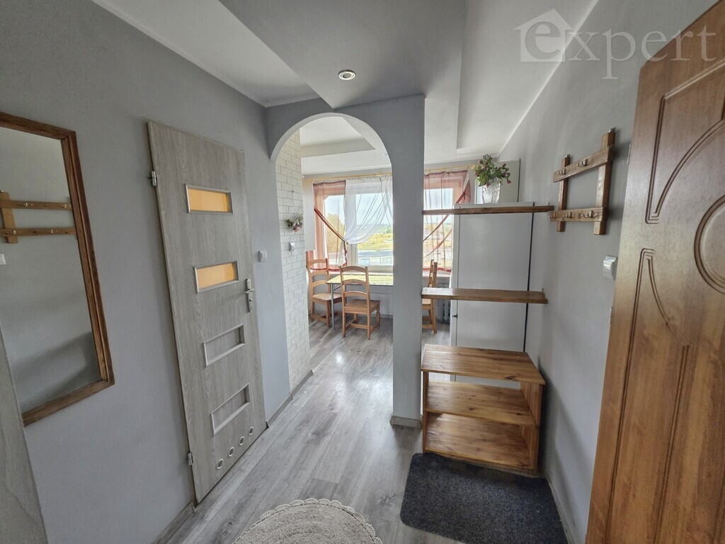 Dwa pokoje na drugim piętrze z balkonem (4)