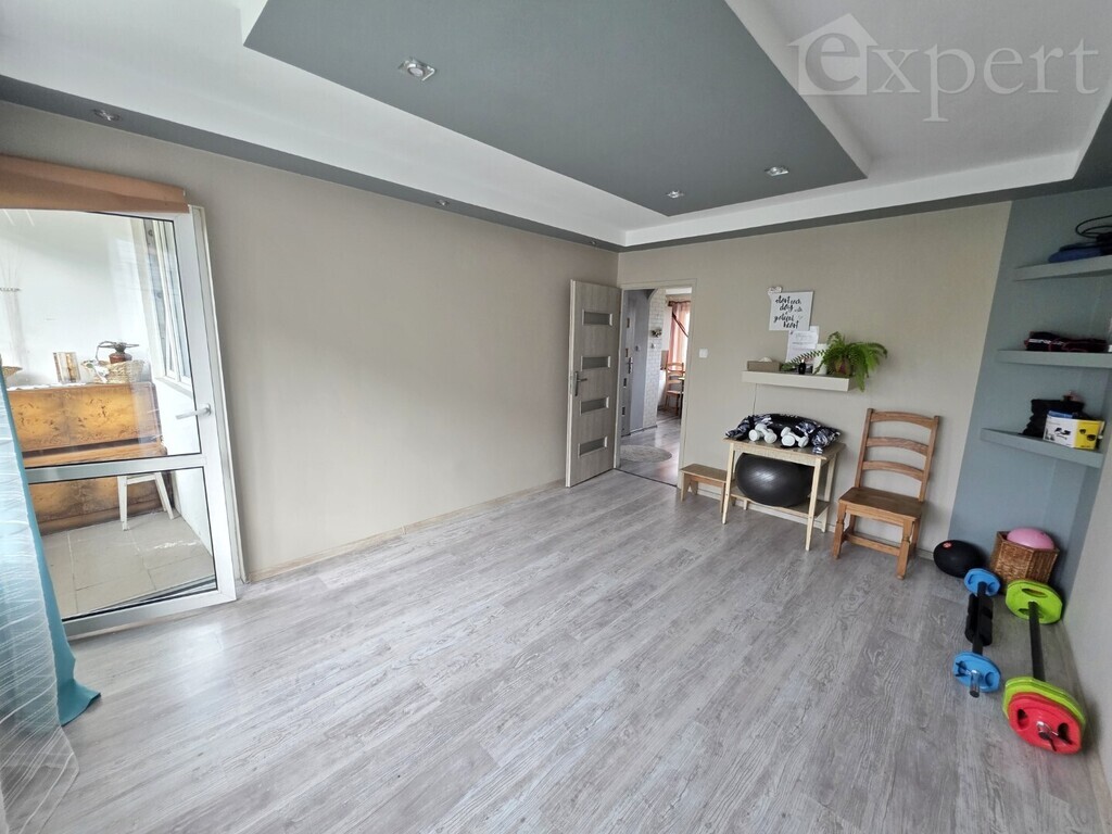 Dwa pokoje na drugim piętrze z balkonem (8)