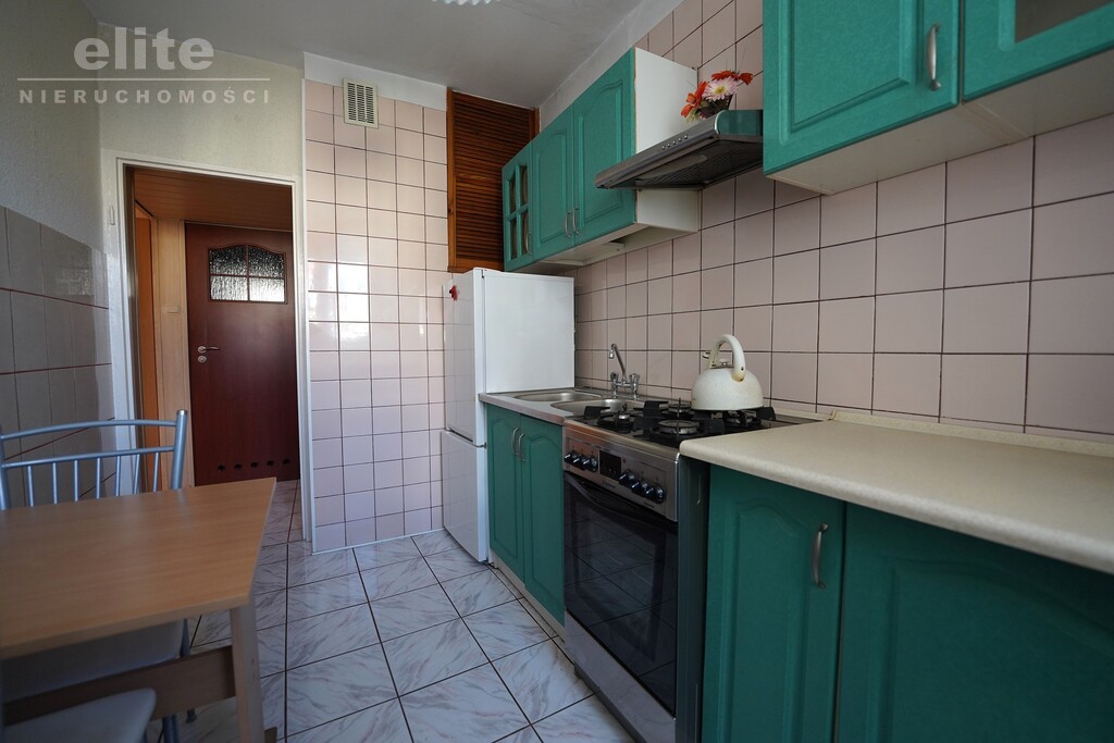 ŚRÓDMIEŚCIE, 2 pok. z balkonem i piwnicą (10)