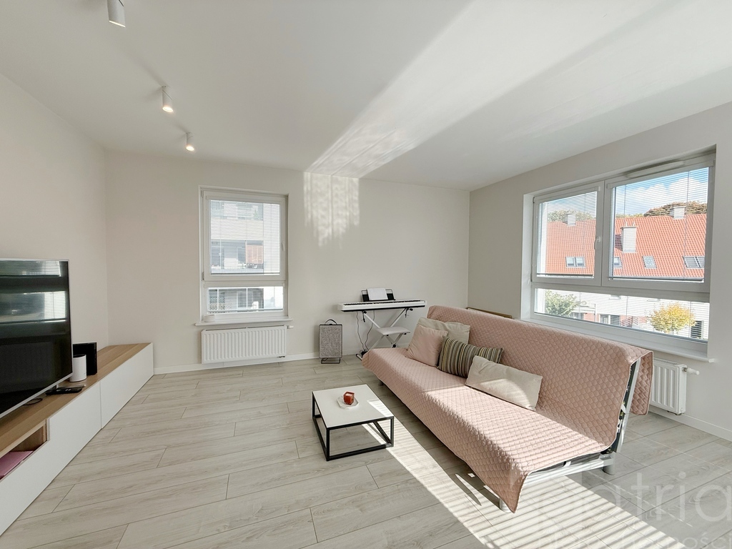 Jasne 4-pokojowe 81 m² z garażem – Za Sterem! (3)