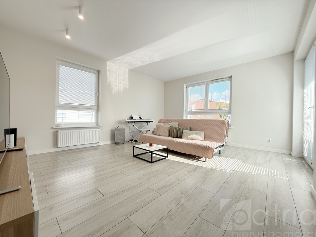 Jasne 4-pokojowe 81 m² z garażem – Za Sterem! (2)