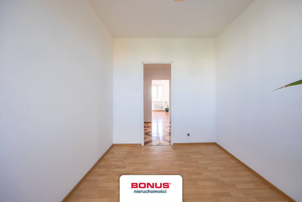 4 pokoje, balkon, piwnica – gotowe do zamieszkania (18)