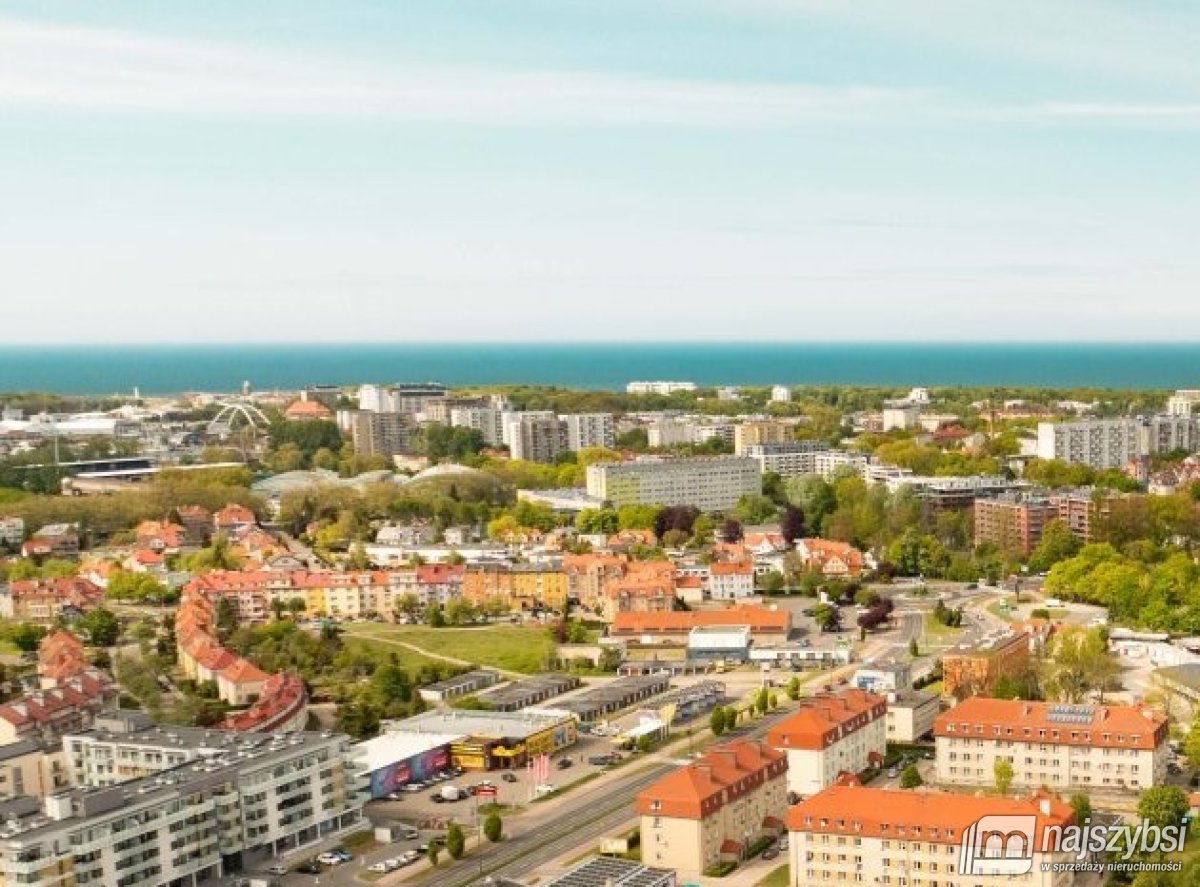 KOŁOBRZEG-GARAŻ W CENTRUM KOŁOBRZEGU O POW. 16m2 (3)