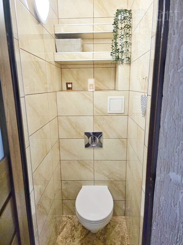 Ładne 3 pokoje os.Letnie - duży balkon  z garażem (19)