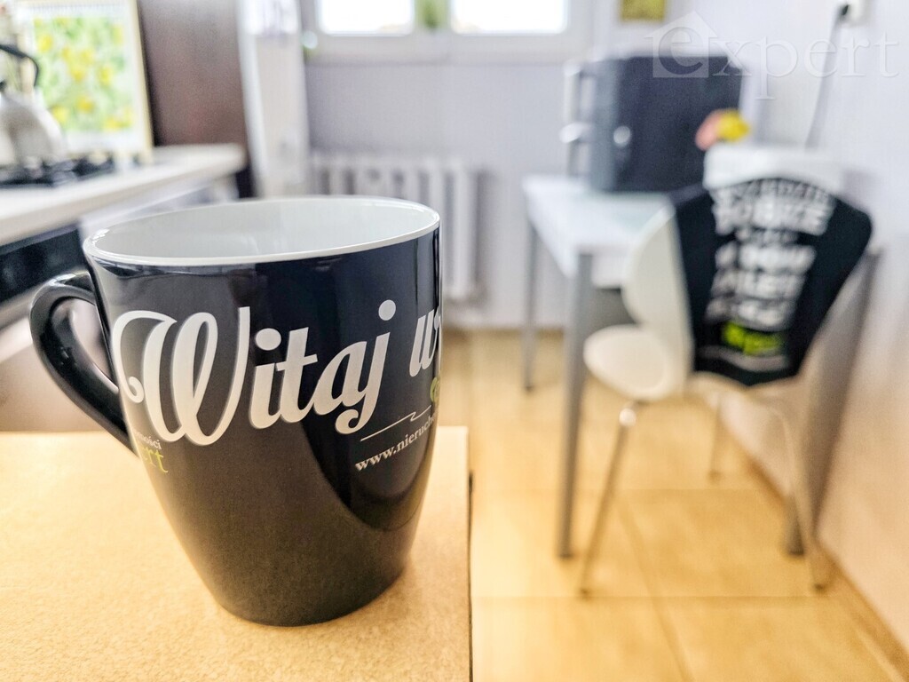 Ładne 3 pokoje os.Letnie - duży balkon  z garażem (1)