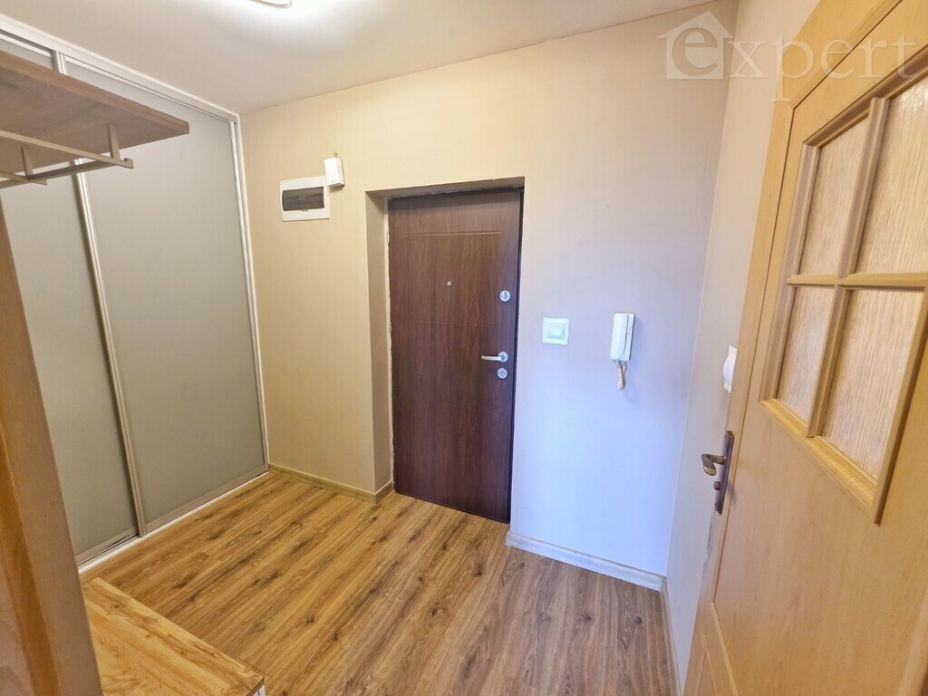 Duża kawalerka z balkonem na 1 piętrze (4)