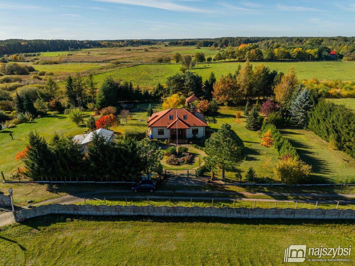 Przybiernów- Dom z dużą działką 3800 m2 (2)