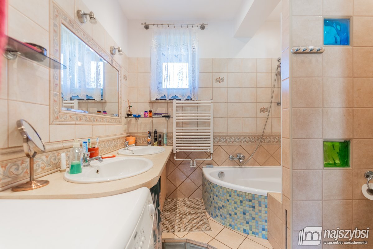 Przybiernów- Dom z dużą działką 3800 m2 (32)