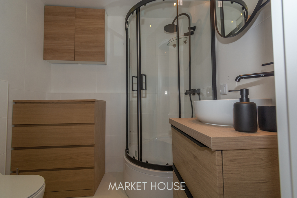 4 pokojowe w Przecławiu spółdzielcze wł. (18)