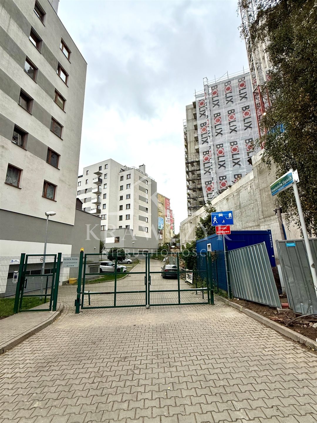 WYNAJEM 11 MIEJSC PARKINGOWYCH - CENTRUM  (1)