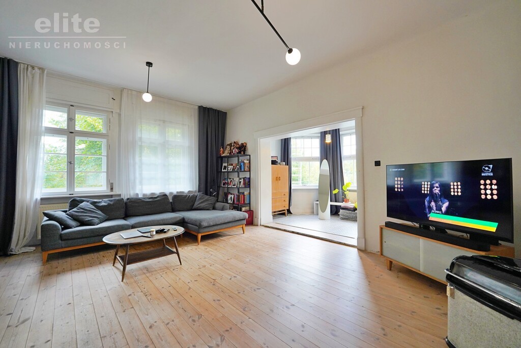 Mieszkanie w zabytkowej willi 179m2 (5)