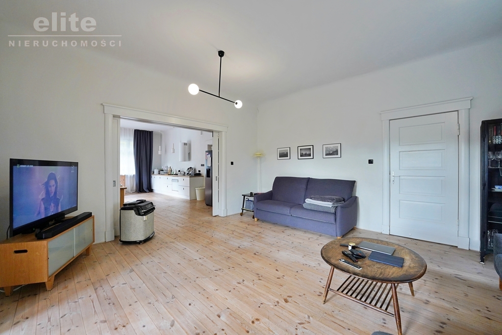 Mieszkanie w zabytkowej willi 179m2 (6)