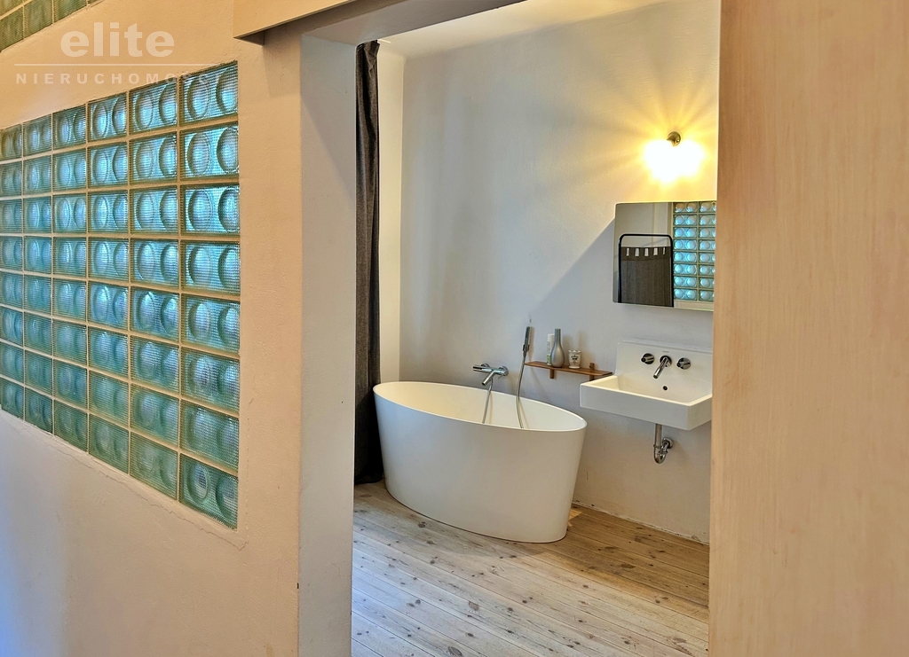 Mieszkanie w zabytkowej willi 179m2 (19)