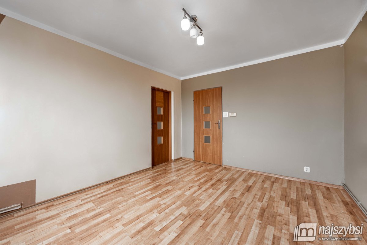 Nowogard-dwa pokoje dla rodziny lub inwestycja (8)