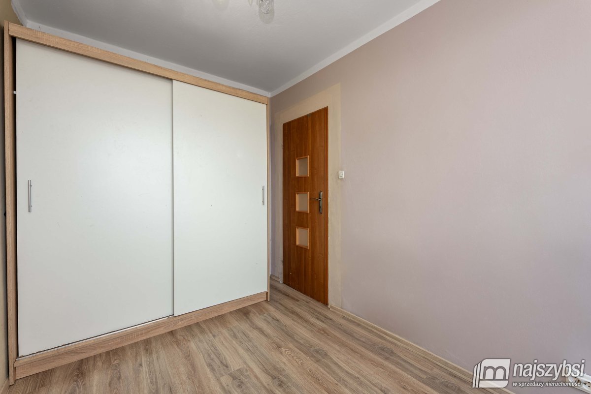 Nowogard-dwa pokoje dla rodziny lub inwestycja (9)