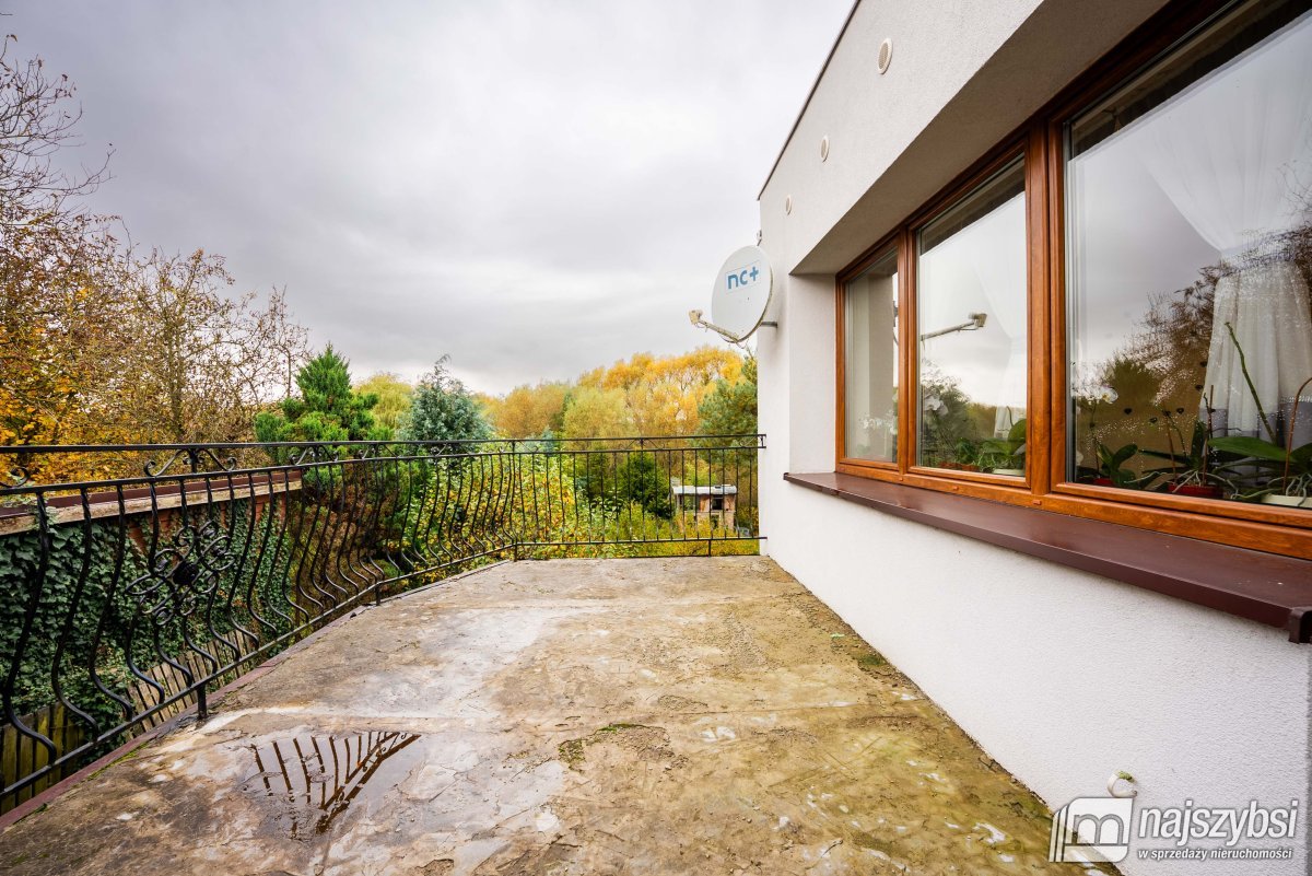 Połczyn-Zdrój - dom jednorodzinny na uboczu miasta (11)