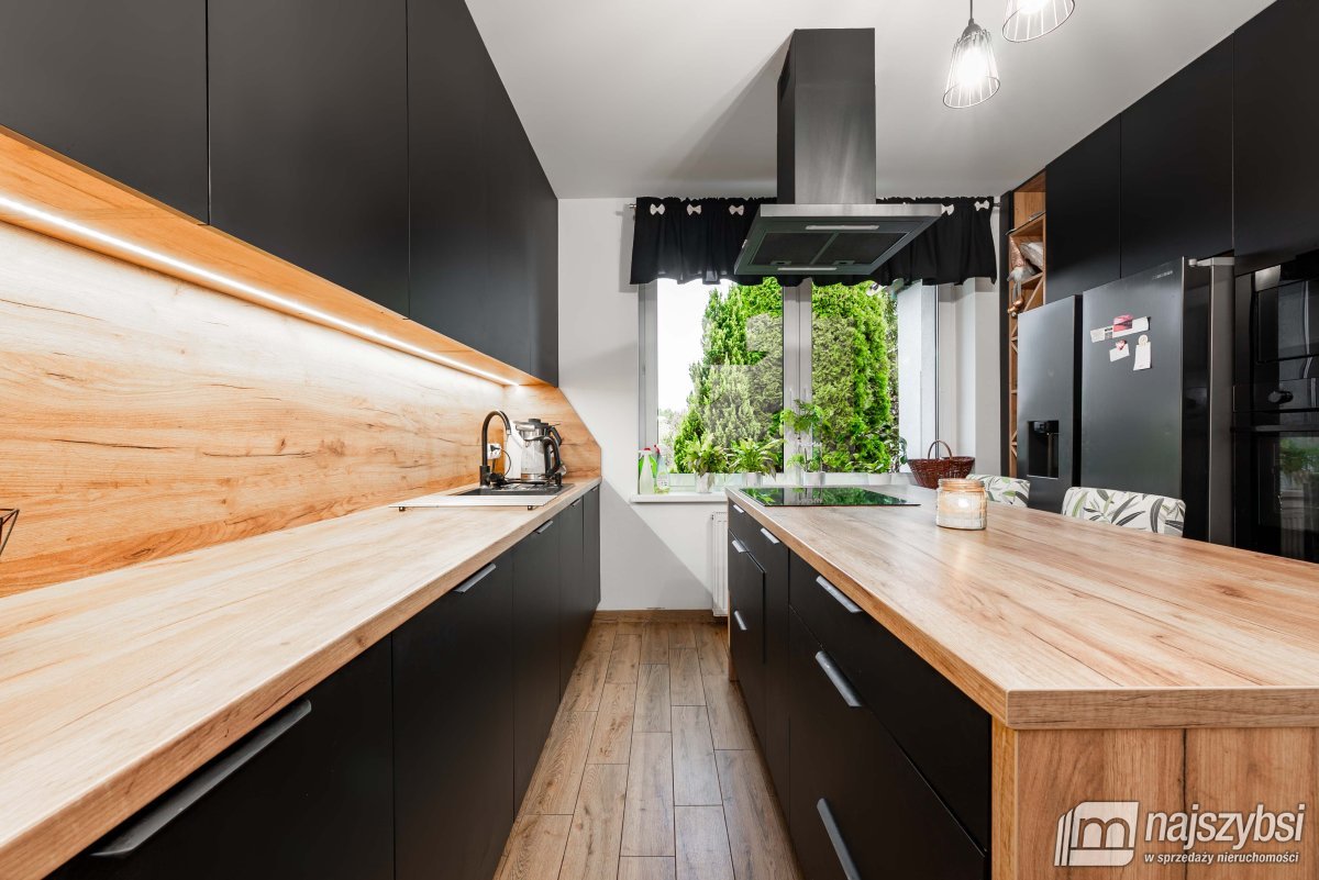 Połczyn-Zdrój - dom jednorodzinny na uboczu miasta (13)