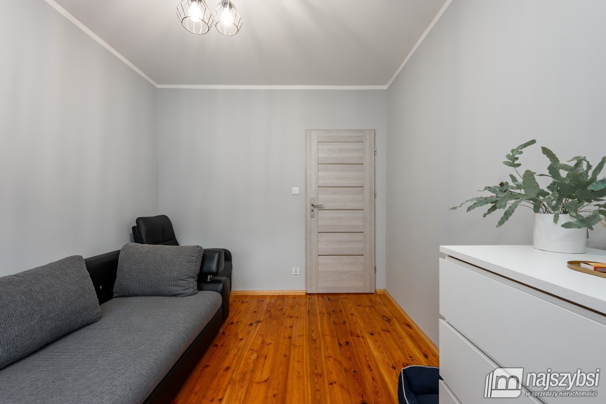 Połczyn-Zdrój - dom jednorodzinny na uboczu miasta (23)