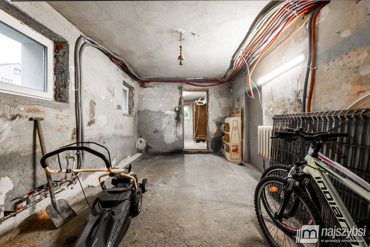 Połczyn-Zdrój - dom jednorodzinny na uboczu miasta (25)