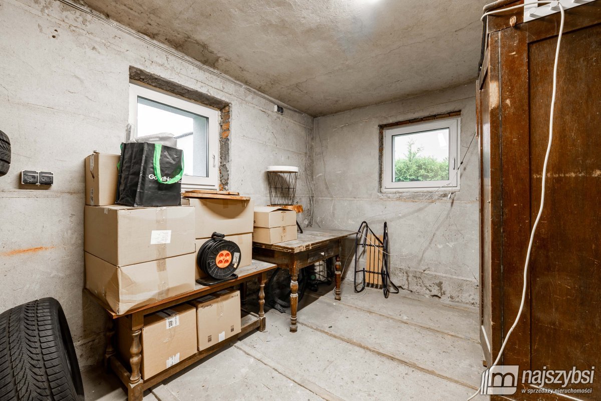 Połczyn-Zdrój - dom jednorodzinny na uboczu miasta (26)