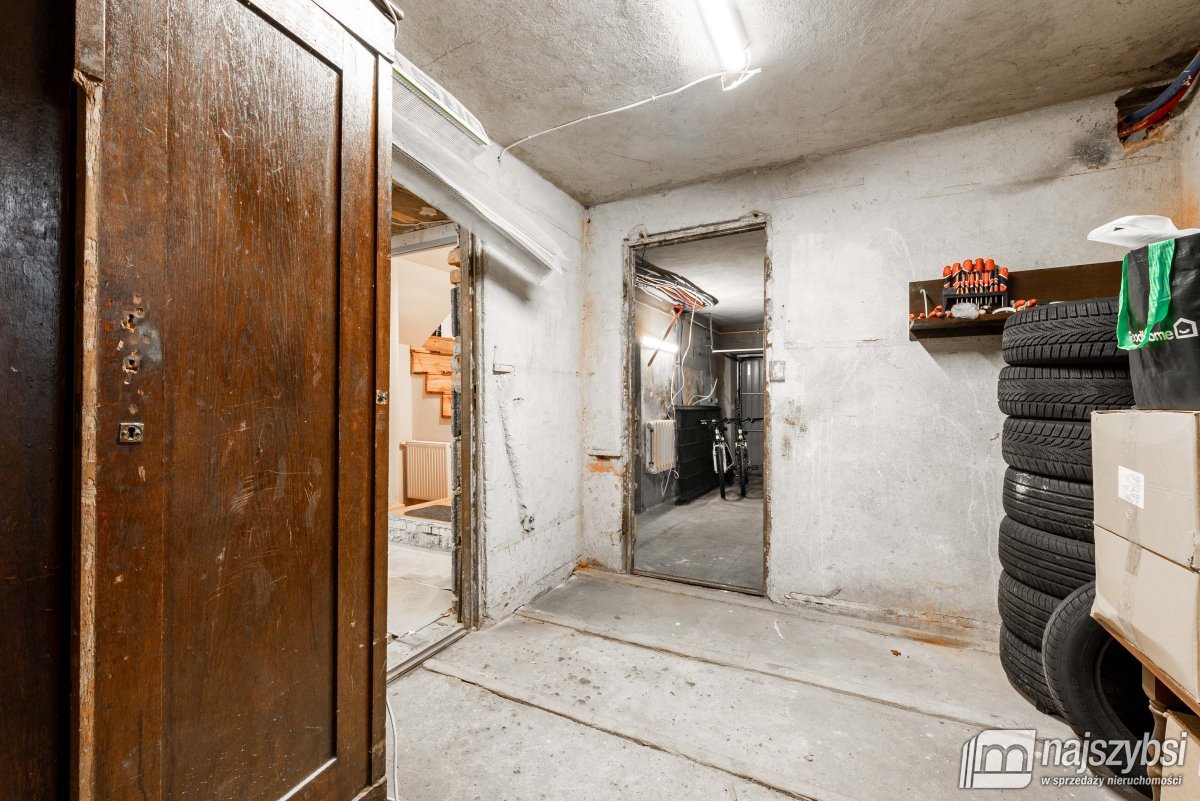 Połczyn-Zdrój - dom jednorodzinny na uboczu miasta (27)