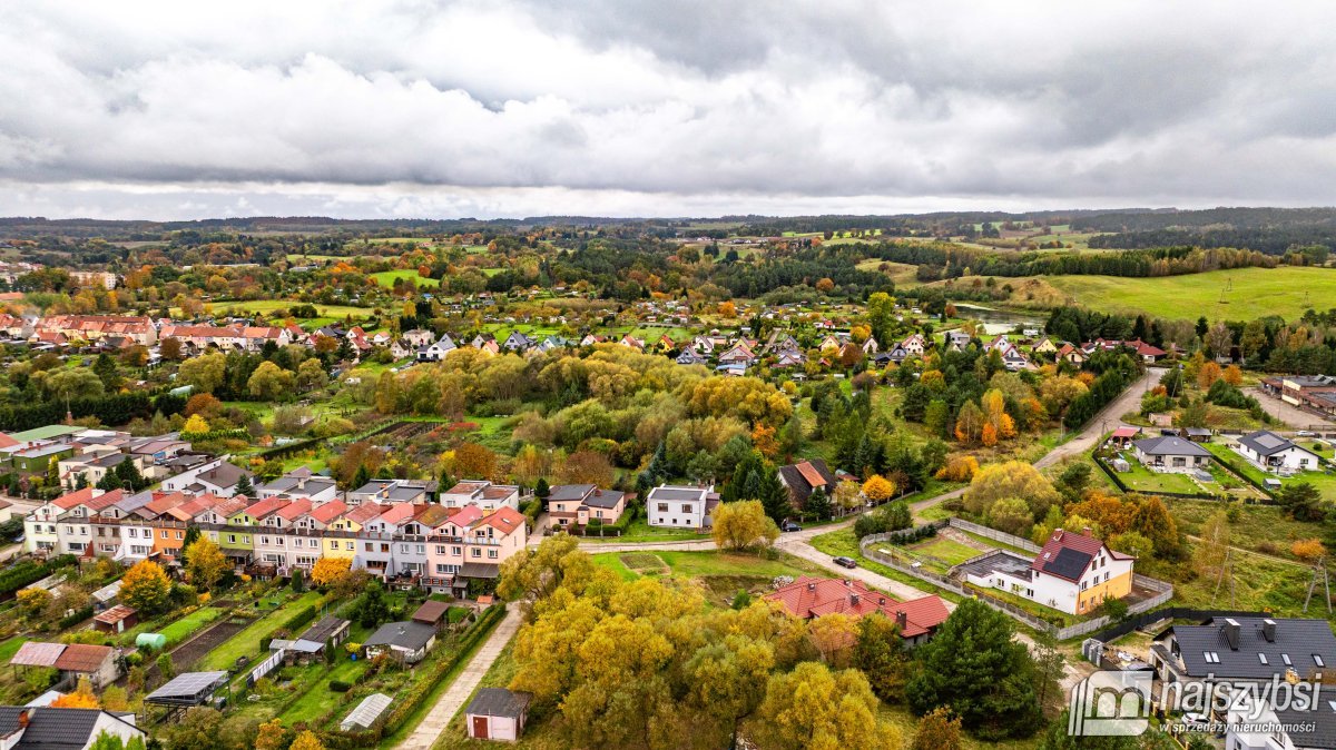 Połczyn-Zdrój - dom jednorodzinny na uboczu miasta (4)