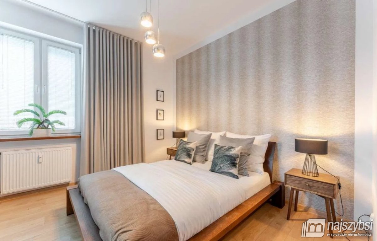 KOŁOBRZEG - LUKSUSOWE MIESZKANIE Z OGRODEM 212 M2 (9)