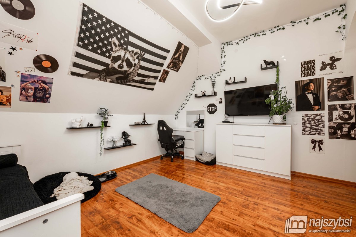 ZŁOCIENIEC-MIESZKANIE 108 M2 Z BALKONEM I OGRODEM (19)