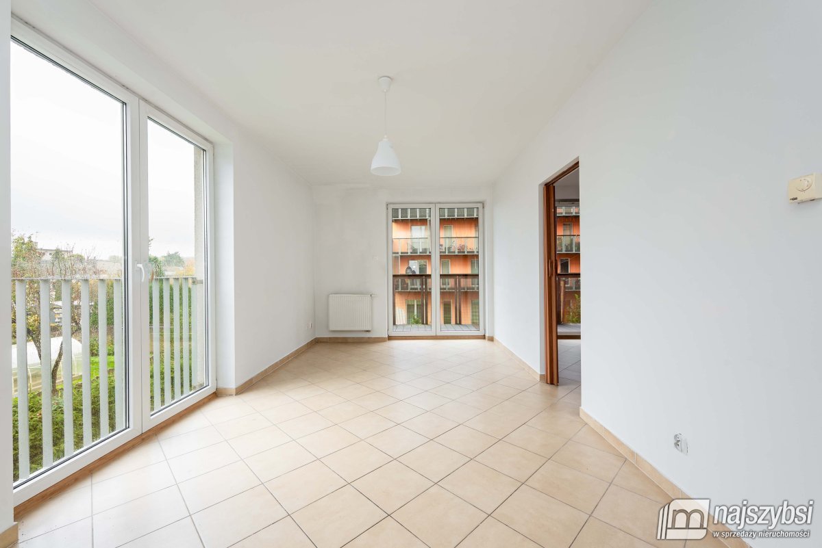 KOSZALIN - 2-POKOJOWE MIESZKANIE Z TARASEM 8,5M ! (3)