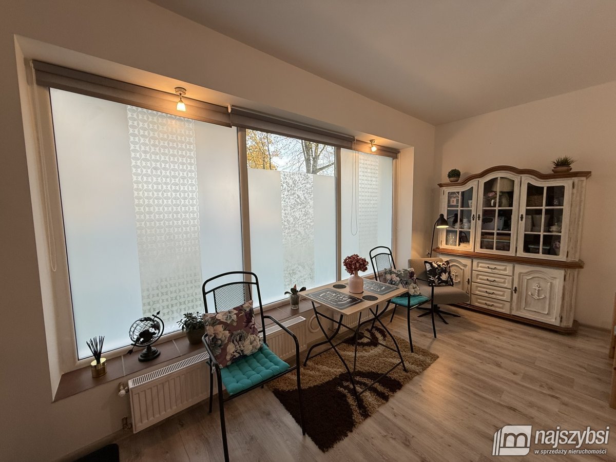 Nowogard - dom z dwoma mieszkaniami blisko centrum (17)