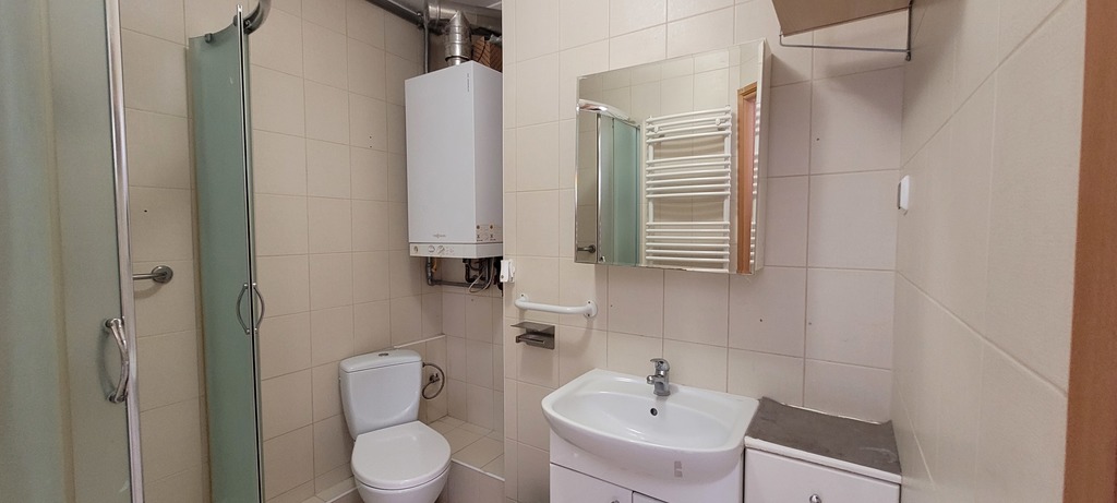 4 pokoje, taras, winda, zielona okolica! (7)