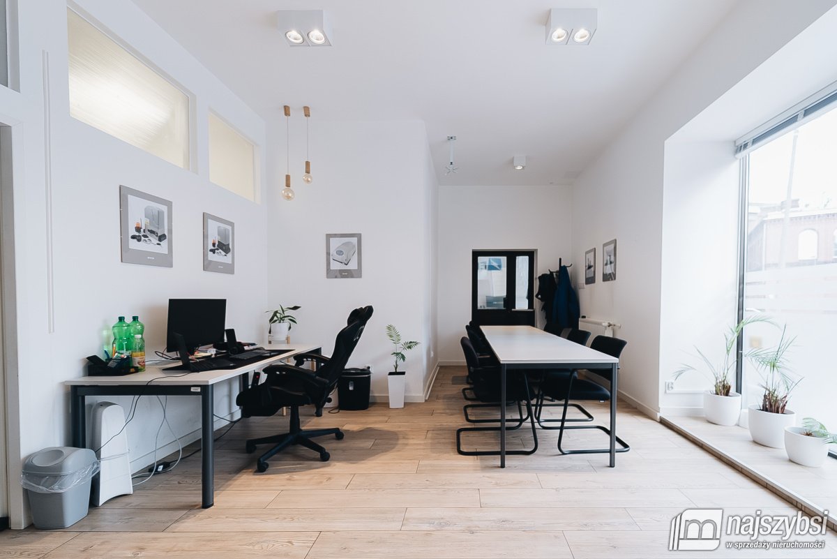 STARGARD - Przestronny lokal na parterze  (1)