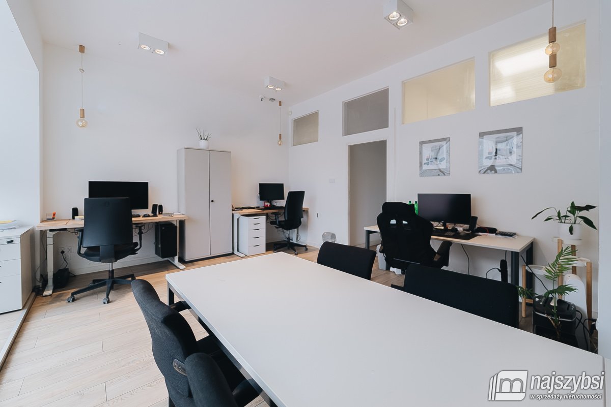 STARGARD - Przestronny lokal na parterze  (3)