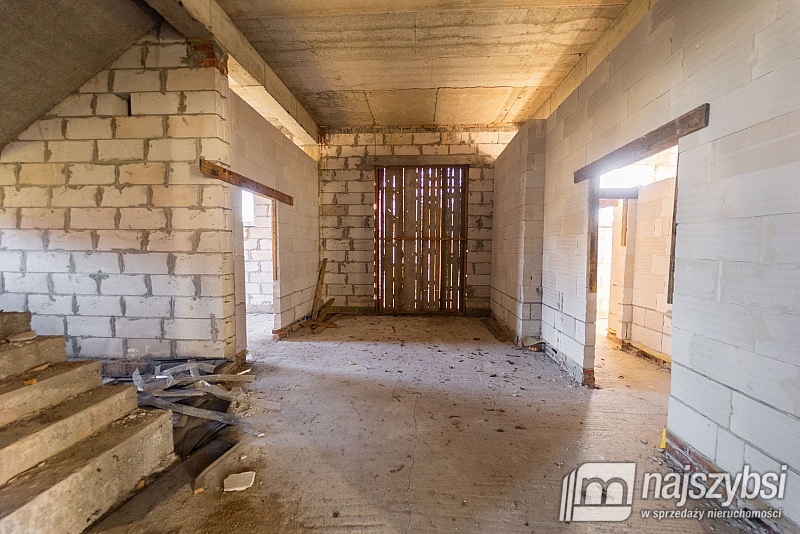 ***Dom weselny 998m2 tylko 4km od Łukęcina*** (10)