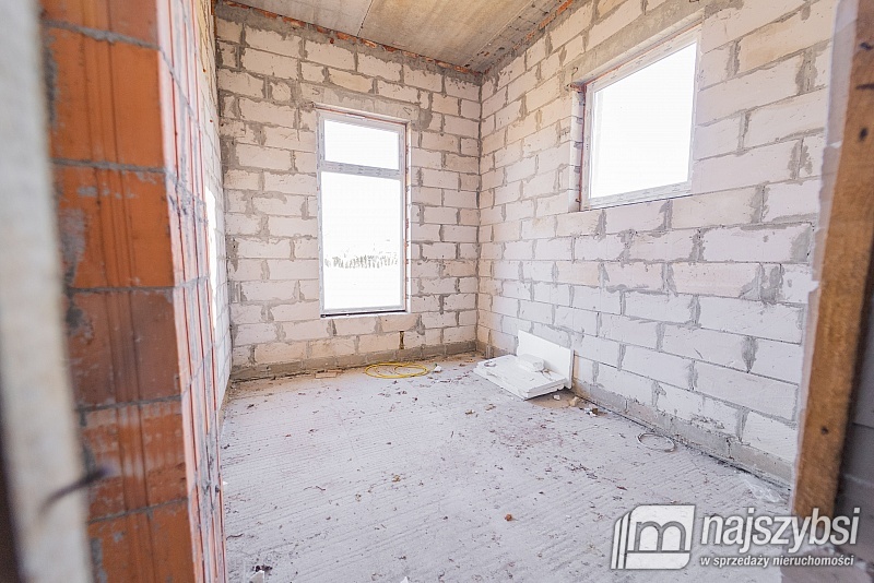 ***Dom weselny 998m2 tylko 4km od Łukęcina*** (12)