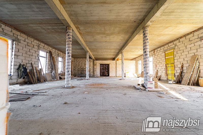 ***Dom weselny 998m2 tylko 4km od Łukęcina*** (14)