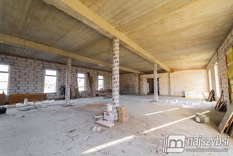 ***Dom weselny 998m2 tylko 4km od Łukęcina*** (21)