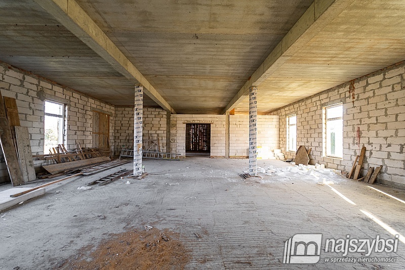 ***Dom weselny 998m2 tylko 4km od Łukęcina*** (5)