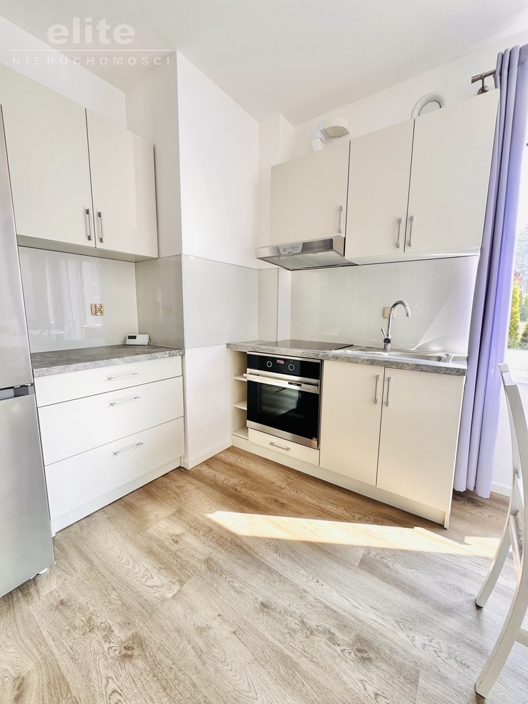 Wolin, mieszkanie w domu, ogródek, m. postojowe (2)