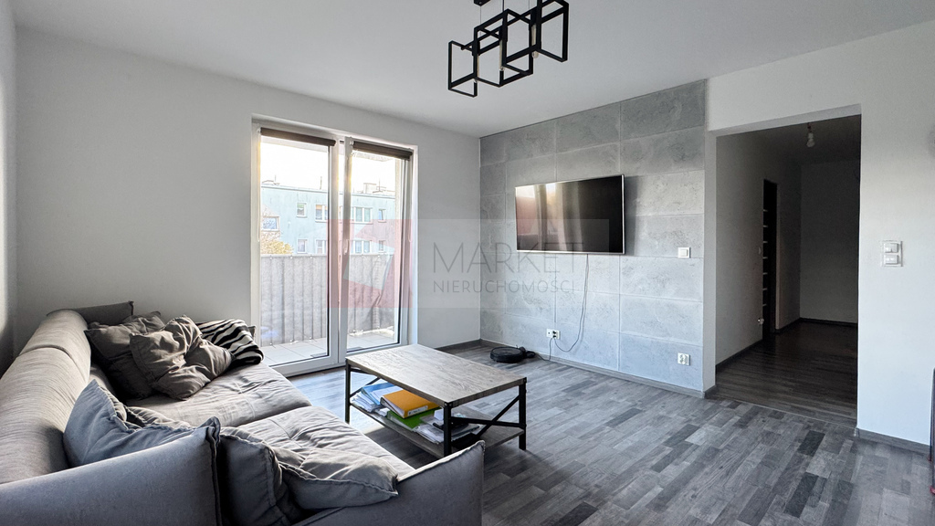 3 pokoje 66,90 m2 z garażem i z windą, centrum (1)